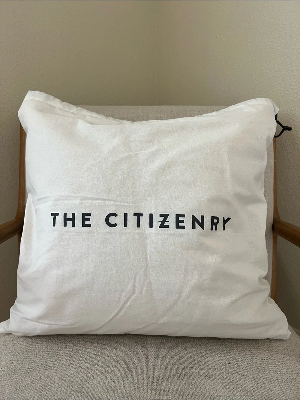 The Citizenry Aventura Sand Accent Pillow (18in x 18in)